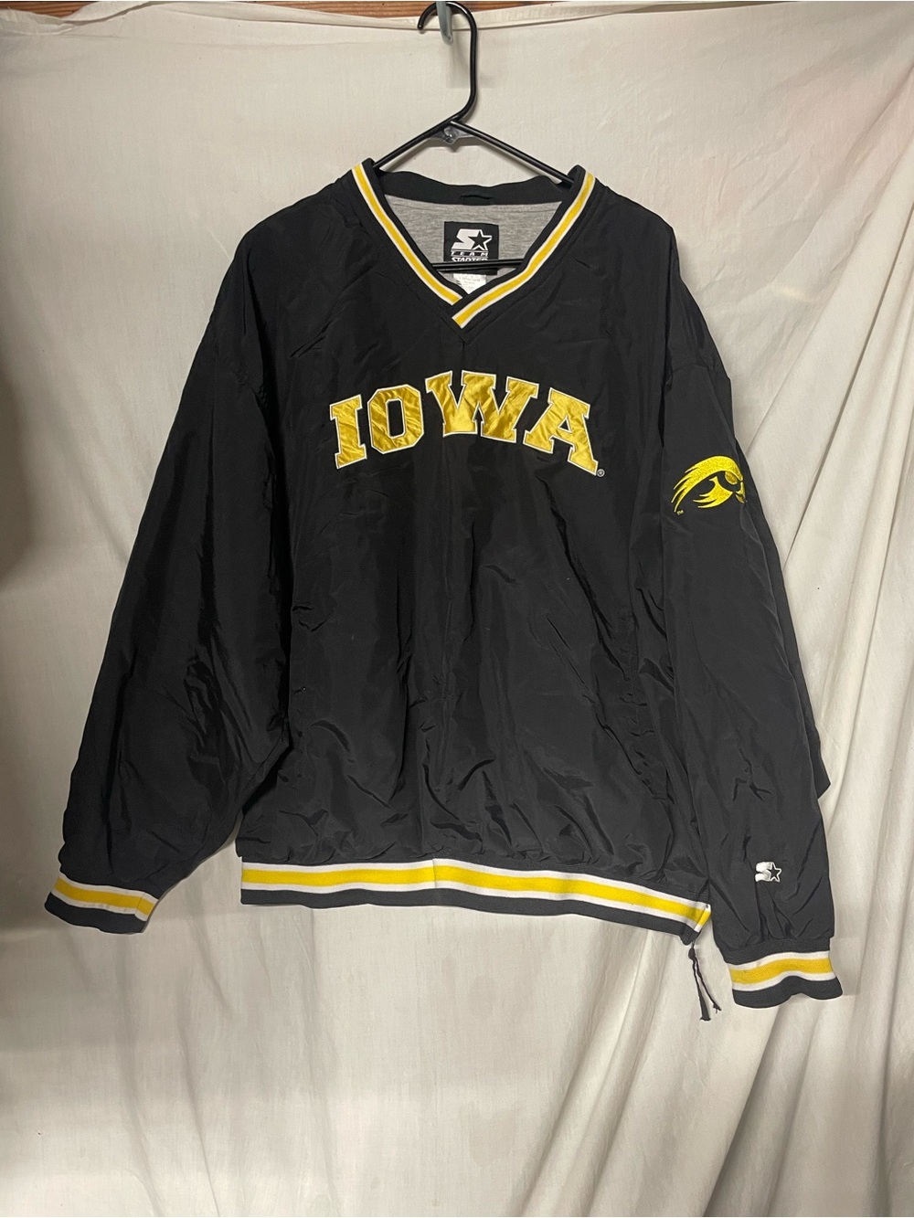 Starter IOWA Hawkeyes Pullover Jacket sz Large